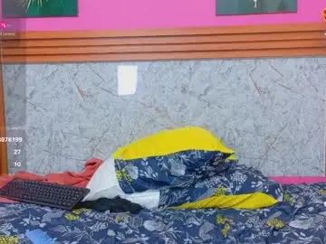 Curvyhomebebe  live sex cam