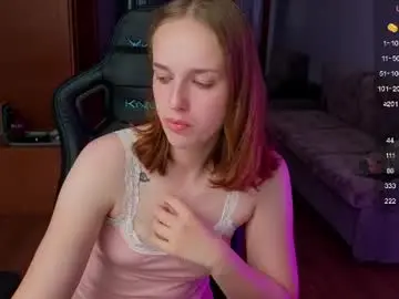 Evalusion  live sex cam