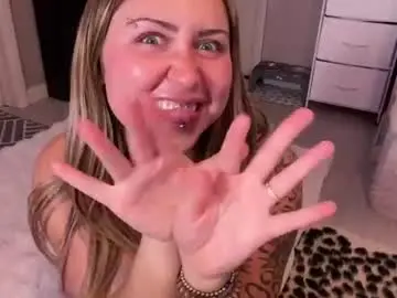 Flexyroxxxy  live sex cam