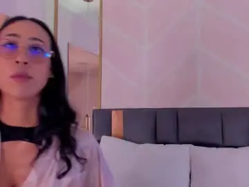 Gabypetit  live sex cam