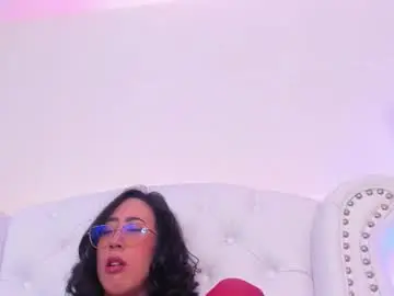 Gabypetit  live sex cam