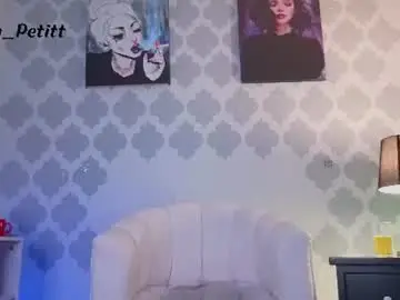 Gabypetit  live sex cam