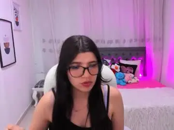 Gia_brawn  live sex cam