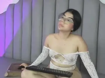 Hinatamiraii  live sex cam