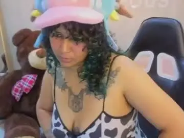 Holycow_girl_tp  live sex cam