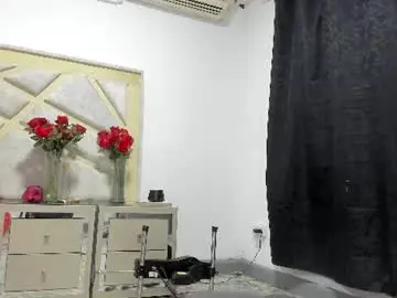 Jade_roxx  live sex cam
