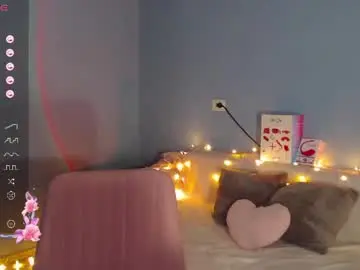 Karolina_hottie_  live sex cam