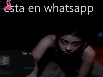Lauraprogamer12  live sex cam