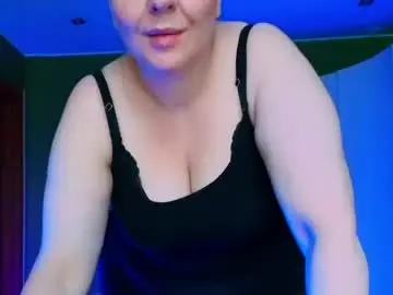 Leona_tracie  live sex cam