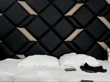 Melisakovacs  live sex cam