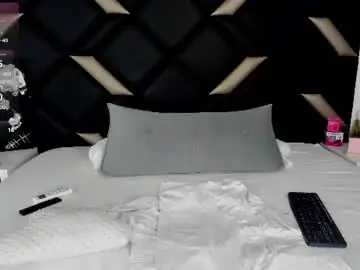 Melisakovacs  live sex cam