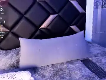 Melisakovacs  live sex cam