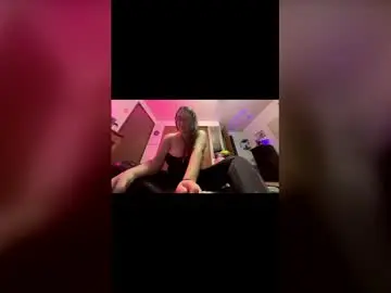 Moonlightgemiinii  live sex cam