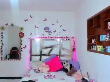 Perlabeautiful  live sex cam