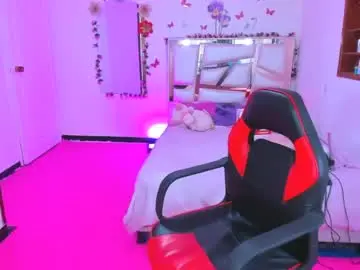 Perlabeautiful  live sex cam
