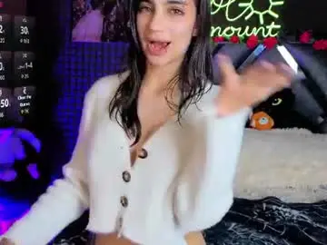 Solbeaumont  live sex cam