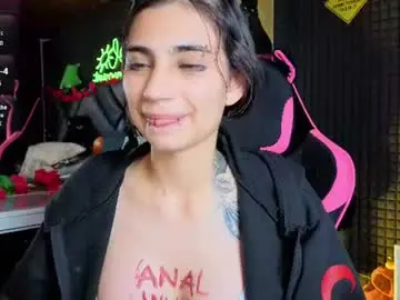 Solbeaumont  live sex cam