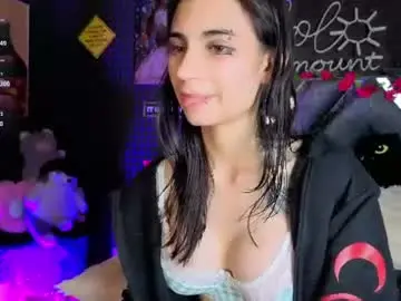 Solbeaumont  live sex cam