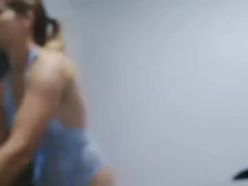 Theamaleko  live sex cam