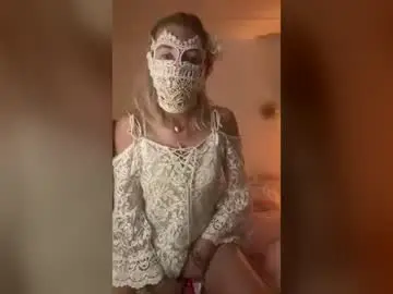Thehotmesscph  live sex cam