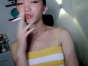 Yourloveninaa  live sex cam