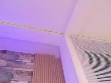 _johana18  live sex cam