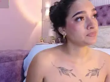 Emily_foxyy  live sex cam