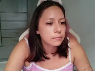Hot_mommymia  live sex cam