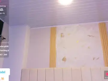 Kima_09  live sex cam