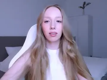 Luna_insanity  live sex cam