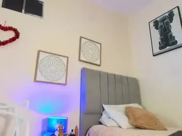 Mary_cute9  live sex cam