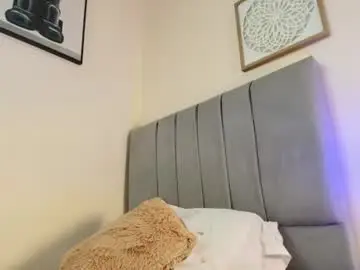 Mary_cute9  live sex cam