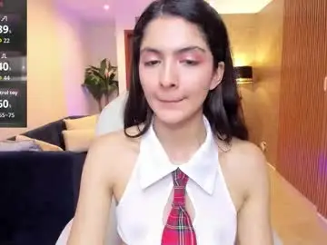 Miiaa_evans  live sex cam