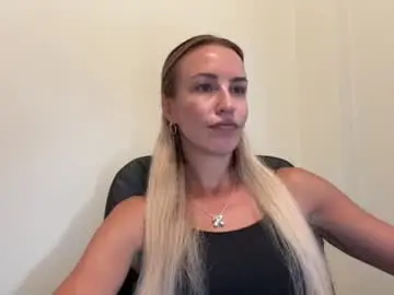Nyxelia_  live sex cam