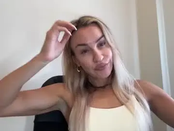 Nyxelia_  live sex cam