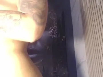 Skarlethvilla  live sex cam