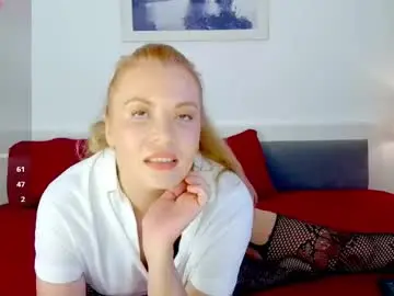 Snejinkamisha  live sex cam