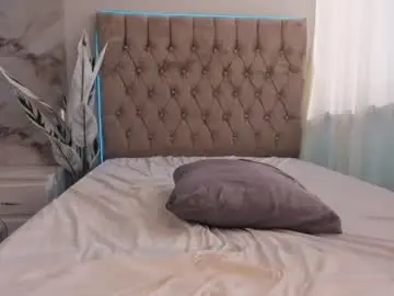 Vanillaflo  live sex cam