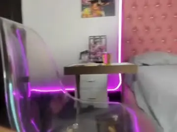 Vanillaflo  live sex cam
