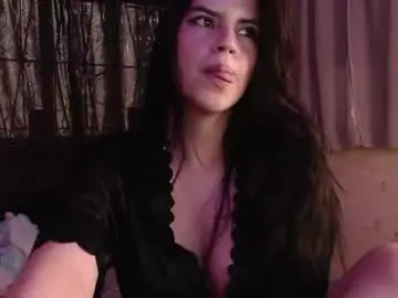 9sophie_rosse  live sex cam