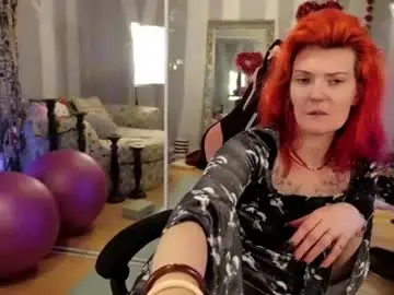 Awesomeblossommm  live sex cam
