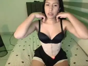 Camivelvet  live sex cam