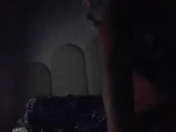 Candy_creamypussy  live sex cam