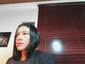 Emigomez_  live sex cam