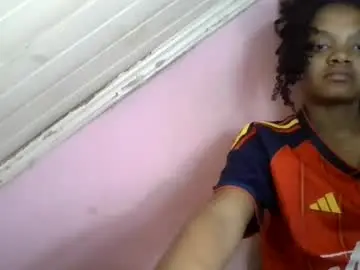 Jenilla9794  live sex cam