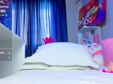 Kikiolovely  live sex cam
