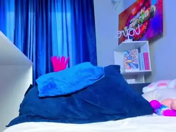 Kikiolovely  live sex cam