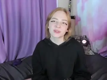 Lexy_l0vy  live sex cam