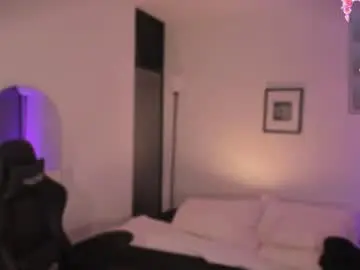 Lizzycolins  live sex cam