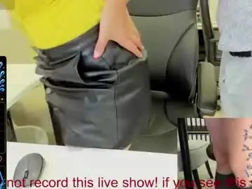 Milf_viktoria  live sex cam